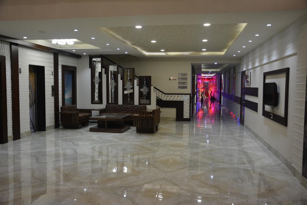 Hotel Ashish Continental Phagwāra Extérieur photo