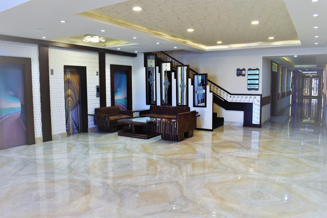 Hotel Ashish Continental Phagwāra Extérieur photo
